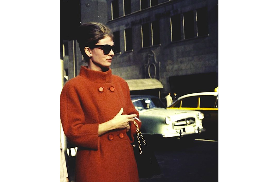 Audrey-Hepburn-sunglasses