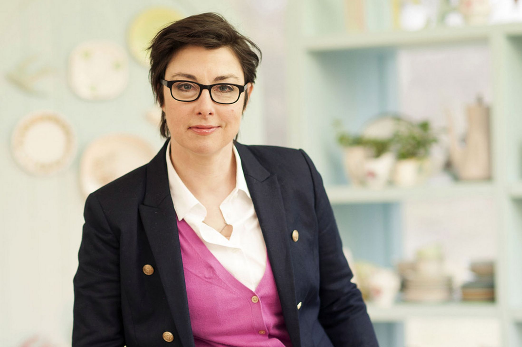 Sue_Perkins_glasses